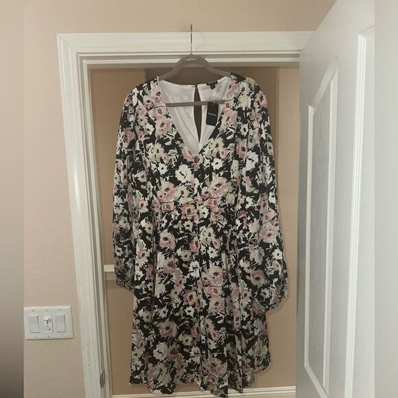 Plus Size Torrid Women’s Mini Bubble Charmeuse Babydoll Dress Party Size‎ 3X. - Picture 2 of 7